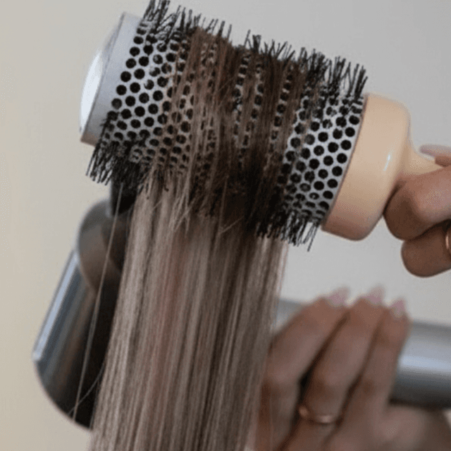 BLOWOUT BUNDLE at Salon Presley in Cicero, NY